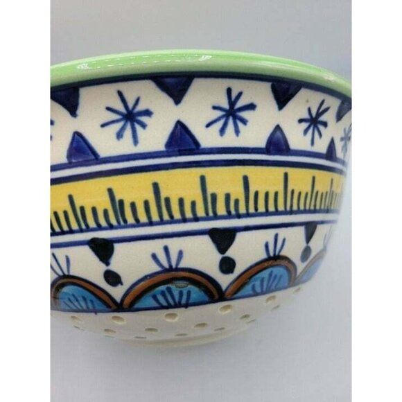 Stoneware Artisan Stoneware Hand Painted Strainer Colander Berry Bowl handles - Picture 6 of 6